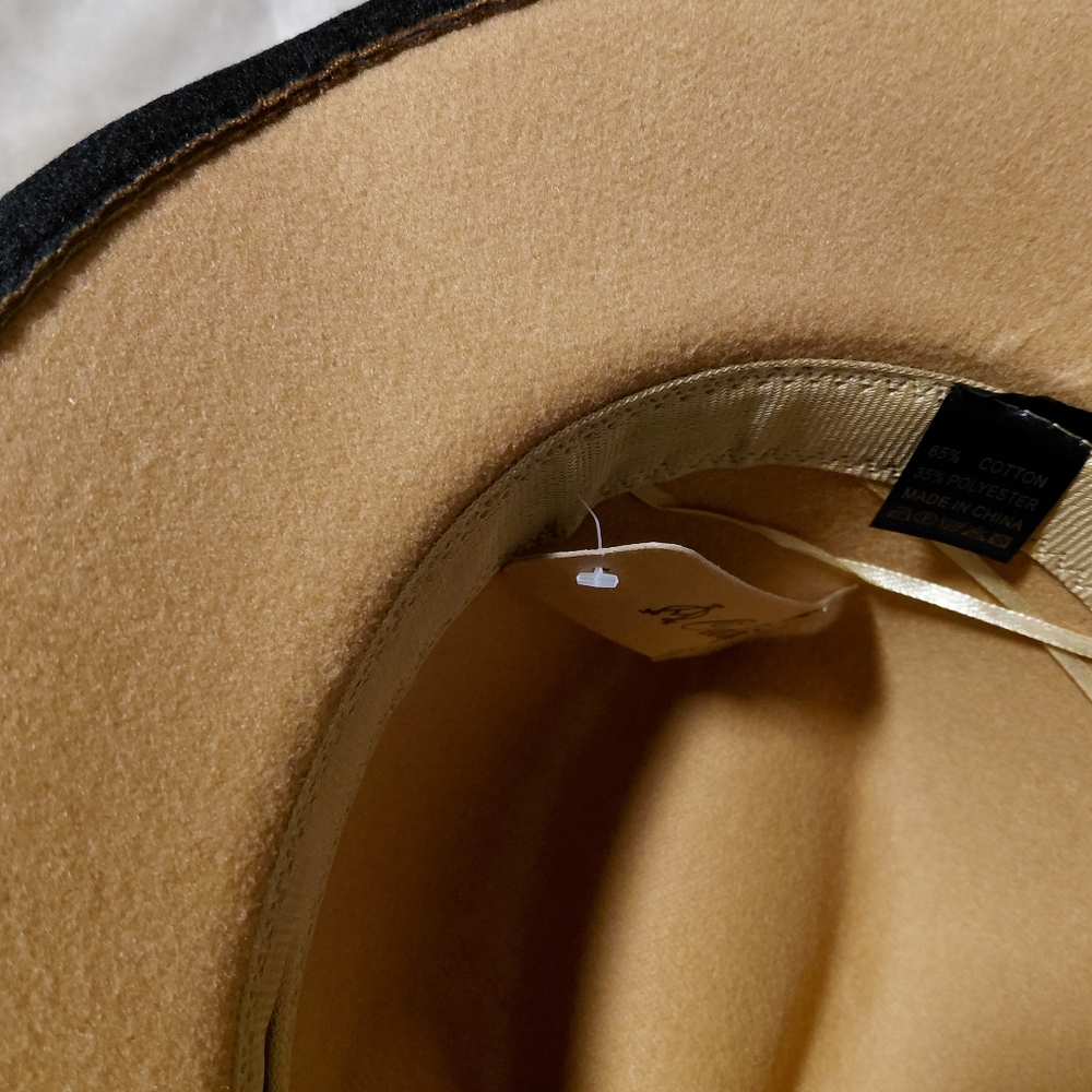 Stylish Tan and Black Fedora with Gold Chain - Picture 6 of 9